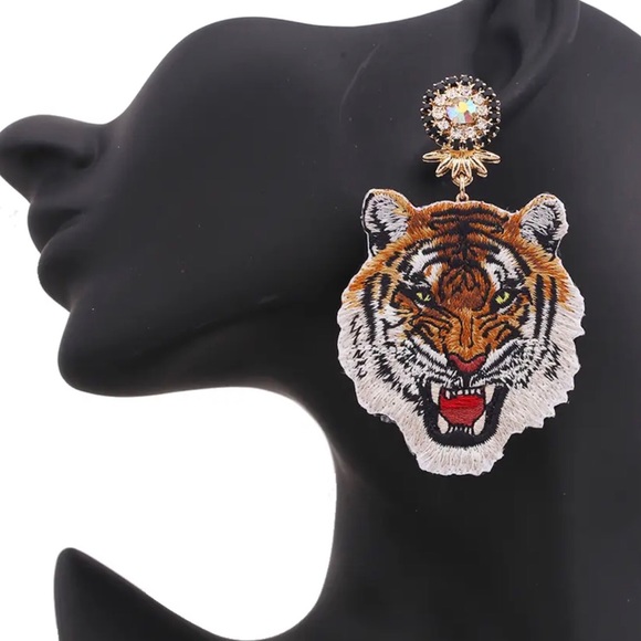 Jewelry - BenGAL Earrings🐅